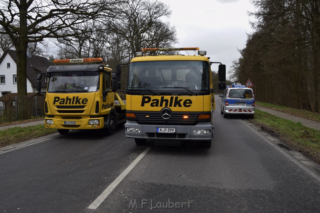 Schwerer VU Krad Pkw Koeln Porz Eil Grengeler Mauspfad P154.JPG - Miklos Laubert